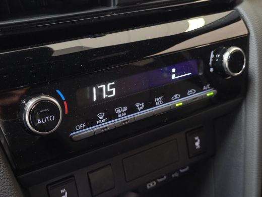 Toyota Yaris Cross 1.5 Hybrid 115 Dynamic | Apple CarPlay | Parkeersensoren | Stuur/Ruit verwarming | Rijklaarprijs ... ActivLease financial lease