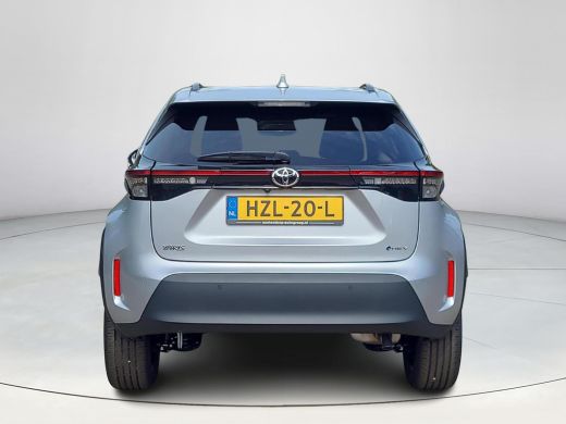 Toyota Yaris Cross 1.5 Hybrid 115 Dynamic | Apple CarPlay | Parkeersensoren | Stuur/Ruit verwarming | Rijklaarprijs ... ActivLease financial lease