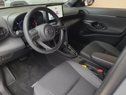 Toyota Yaris Cross 1.5 Hybrid 115 Dynamic | Apple CarPlay | Parkeersensoren | Stuur/Ruit verwarming | Rijklaarprijs ... ActivLease financial lease