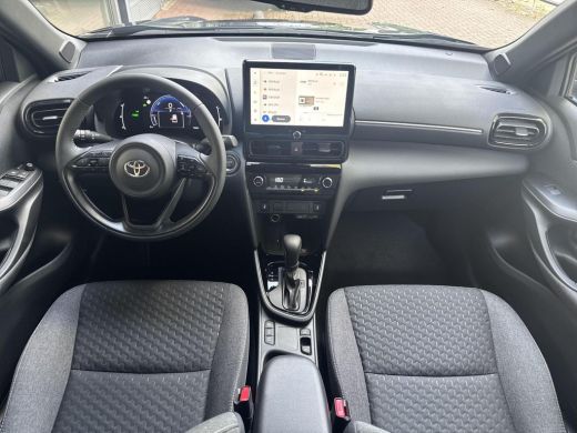 Toyota Yaris Cross 1.5 Hybrid 130 Dynamic | Nieuw | 06-10141018 Voor meer informatie ActivLease financial lease