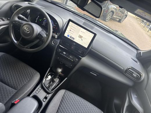 Toyota Yaris Cross 1.5 Hybrid 130 Dynamic | Nieuw | 06-10141018 Voor meer informatie ActivLease financial lease