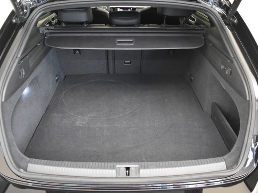 Volkswagen Arteon 1.4 TSI eHybrid R-Line Business+ 218pk | Dodehoekdectie | Trekhaak | Navigatie | 360 camera | Ada... ActivLease financial lease