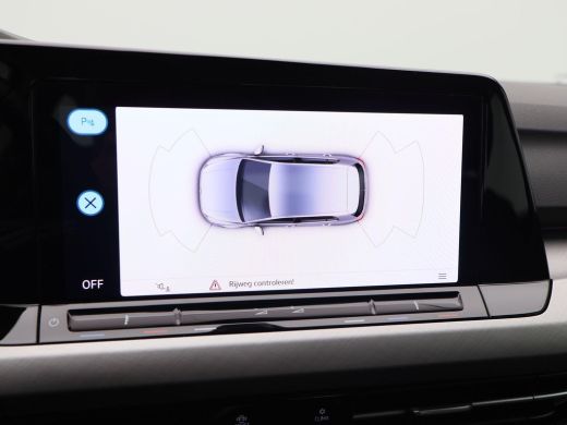 Volkswagen Golf 1.0 eTSi 110 Pk Automaat Life | Adaptive Cruise | Climate | Parkeersensoren | Navigatie | Carplay... ActivLease financial lease