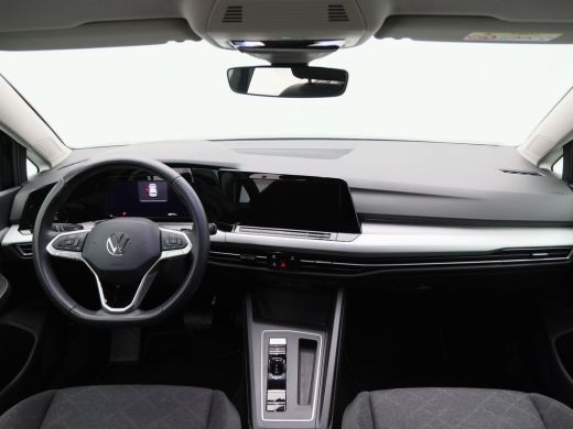 Volkswagen Golf 1.0 eTSi 110 Pk Automaat Life | Adaptive Cruise | Climate | Parkeersensoren | Navigatie | Carplay... ActivLease financial lease