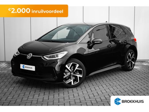 Volkswagen ID.3 Pro Business Inclusief €2000,- inruilvoordeel | Achterlichten LED, luxe uitgevoerd incl. dynamisc... Volkswagen ID.3 Pro Business Inclusief €2000,- inruilvoordeel | Achterlichten LED, luxe uitgevoerd incl. dynamisc...