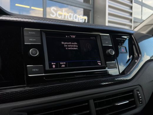 Volkswagen Polo 1.0 TSI 95 pk Life | Apple carplay | Cruise control adaptief | Parkeersensoren | ActivLease financial lease
