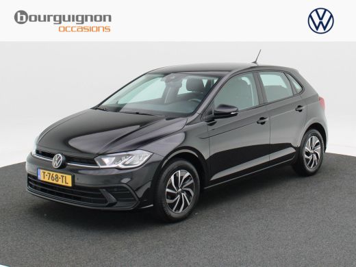 Volkswagen Polo 1.0 TSi Life | Adaptive Cruise | Carplay | Camera | Sensoren | Airco | Digitaal Dashboard | 15 In... Volkswagen Polo 1.0 TSi Life | Adaptive Cruise | Carplay | Camera | Sensoren | Airco | Digitaal Dashboard | 15 In...