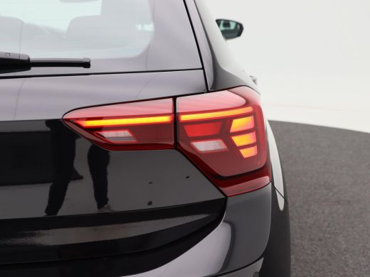 Volkswagen Polo 1.0 TSi Life | Adaptive Cruise | Carplay | Camera | Sensoren | Airco | Digitaal Dashboard | 15 In... ActivLease financial lease