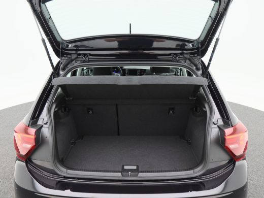 Volkswagen Polo 1.0 TSi Life | Adaptive Cruise | Carplay | Camera | Sensoren | Airco | Digitaal Dashboard | 15 In... ActivLease financial lease