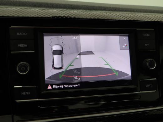 Volkswagen Polo 1.0 TSi Life | Adaptive Cruise | Carplay | Camera | Sensoren | Airco | Digitaal Dashboard | 15 In... ActivLease financial lease