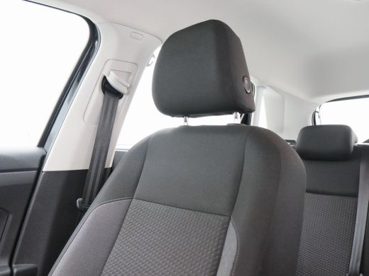 Volkswagen Polo 1.0 TSi Life | Adaptive Cruise | Carplay | Camera | Sensoren | Airco | Digitaal Dashboard | 15 In... ActivLease financial lease