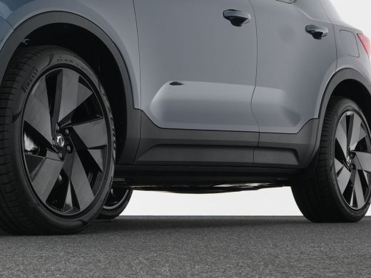 Volvo  EX40 Single Extended Range Ultra Black Ed. 82 kWh | Full Options ActivLease financial lease
