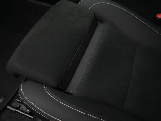 Volvo  EX40 Single Extended Range Ultra Black Ed. 82 kWh | Full Options ActivLease financial lease