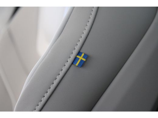 Volvo  EX90 Twin Performance 517PK Ultra 111kWh | Full Option!! | Trekhaak | Pilot Assist | Luchtvering | Cli... ActivLease financial lease