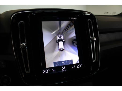 Volvo  XC40 T5 262PK Plug-In Hybrid Ultimate Bright | 360º | Adap Cruise. | HK Audio | Blis | Panoramadak  | ... ActivLease financial lease