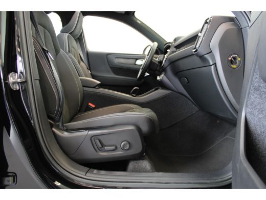 Volvo  XC40 T5 262PK Plug-In Hybrid Ultimate Bright | 360º | Adap Cruise. | HK Audio | Blis | Panoramadak  | ... ActivLease financial lease