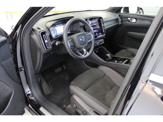 Volvo  XC40 T5 262PK Plug-In Hybrid Ultimate Bright | 360º | Adap Cruise. | HK Audio | Blis | Panoramadak  | ... ActivLease financial lease