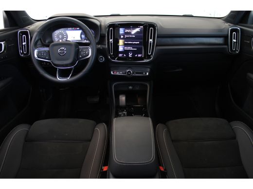 Volvo  XC40 T5 262PK Plug-In Hybrid Ultimate Bright | 360º | Adap Cruise. | HK Audio | Blis | Panoramadak  | ... ActivLease financial lease