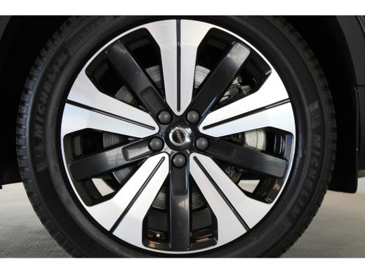 Volvo  XC40 T5 262PK Plug-In Hybrid Ultimate Bright | 360º | Adap Cruise. | HK Audio | Blis | Panoramadak  | ... ActivLease financial lease