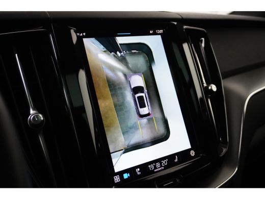 Volvo  XC60 2.0 Recharge T6 AWD R-Design | Panoramadak | 360 Camera | Memory | Harman/Kardon ActivLease financial lease
