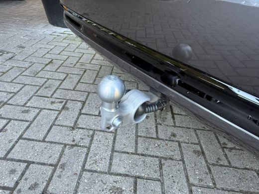 Volvo  XC90 2.0 T8 Plug-in hybrid AWD Ultra Dark | Luchtvering | Trekhaak | Bowers&Wilkins | Head-up | Panora... ActivLease financial lease