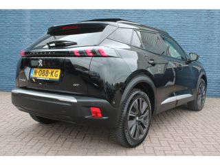 Peugeot e-2008 EV GT Pack 50 kWh | Fase 3 | Panorama/schuifdak | Stoelverwarming | Navigatie | Camera | Full LED...