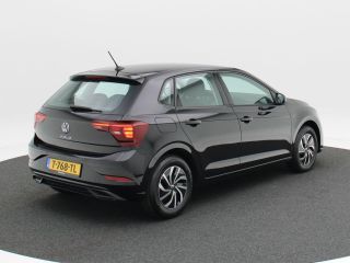 Volkswagen Polo 1.0 TSi Life | Adaptive Cruise | Carplay | Camera | Sensoren | Airco | Digitaal Dashboard | 15 In...
