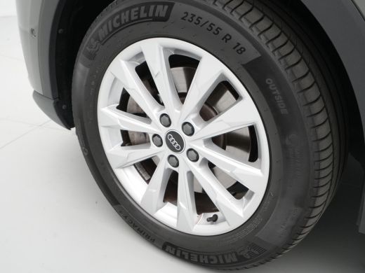 Audi Q3 45 TFSI e 245 pk S-tronic Advanced edition Navigatie Camera DAB Trekhaak 15 ActivLease financial lease