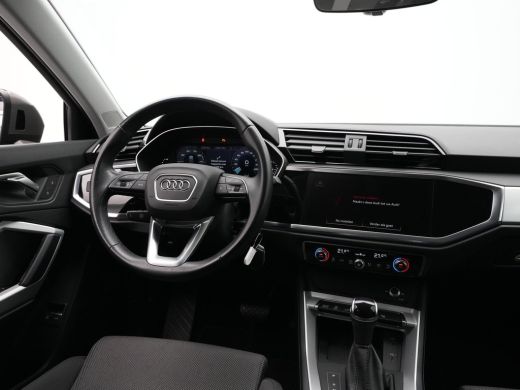 Audi Q3 45 TFSI e 245 pk S-tronic Advanced edition Navigatie Camera DAB Trekhaak 15 ActivLease financial lease
