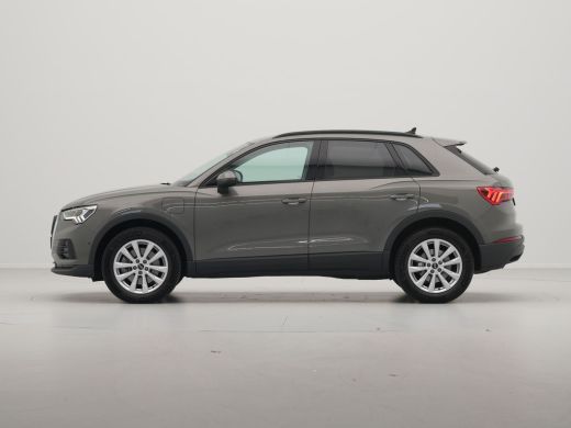 Audi Q3 45 TFSI e 245 pk S-tronic Advanced edition Navigatie Camera DAB Trekhaak 15 ActivLease financial lease