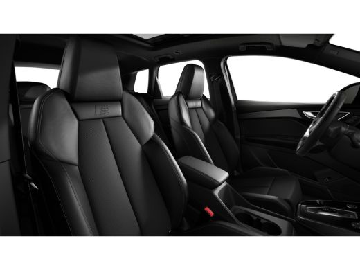 Audi Q4 e-tron S edition Competition | Achterklep, automatisch bedienbaar | Achteruitrijcamera | Adaptive cruise... ActivLease financial lease