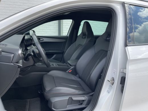 CUPRA Leon Sportstourer 1.4 e-Hybrid VZ Performance | Pano | Camera | CarPlay | ACC | LED | Keyless | 19 inch ActivLease financial lease