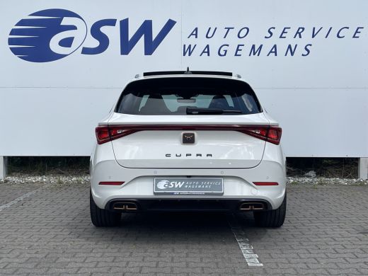 CUPRA Leon Sportstourer 1.4 e-Hybrid VZ Performance | Pano | Camera | CarPlay | ACC | LED | Keyless | 19 inch ActivLease financial lease