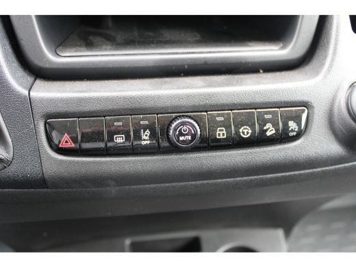 Fiat Ducato 2.2 MultiJet 140 pk S&S L3H2 3.3t | NAVIGATIE | CAMERA | SENSOREN | BETIMMERING LAADRUIMTE | APPL... ActivLease financial lease