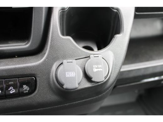 Fiat Ducato 2.2 MultiJet 140 pk S&S L3H2 3.3t | NAVIGATIE | CAMERA | SENSOREN | BETIMMERING LAADRUIMTE | APPL... ActivLease financial lease
