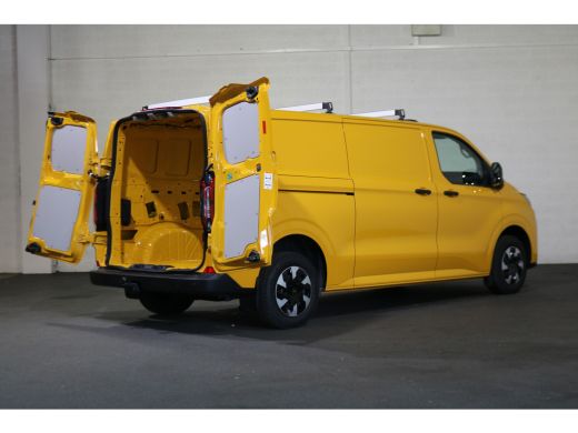 Ford E-Transit Custom 340 L2 H1 Trend 65 kWh (direct leverbaar) ActivLease financial lease