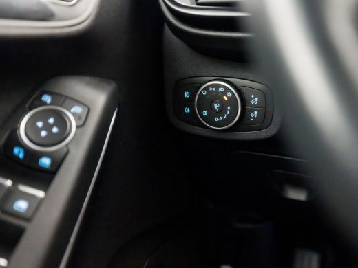 Ford Fiesta 1.0 EcoBoost Titanium Sport (APPLE CARPLAY, GROOT NAVI, CAMERA, ADAPTIVE CRUISE, LANE ASSIST, SPO... ActivLease financial lease