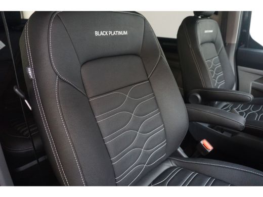 Ford Transit Custom 320 2.5 PHEV L2H1 Limited Black Platinum Dubbel Cabine | 5-Persoons | Drivers Assistance Pack Ult... ActivLease financial lease