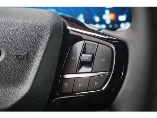 Ford Transit Custom 320 2.5 PHEV L2H1 Limited Black Platinum Dubbel Cabine | 5-Persoons | Drivers Assistance Pack Ult... ActivLease financial lease