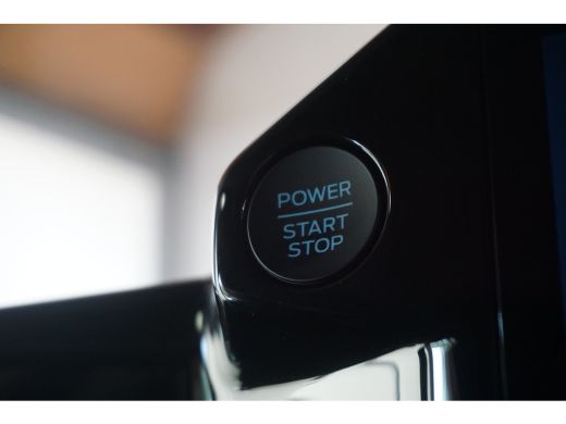 Ford Transit Custom 320 2.5 PHEV L2H1 Limited Black Platinum Dubbel Cabine | 5-Persoons | Drivers Assistance Pack Ult... ActivLease financial lease