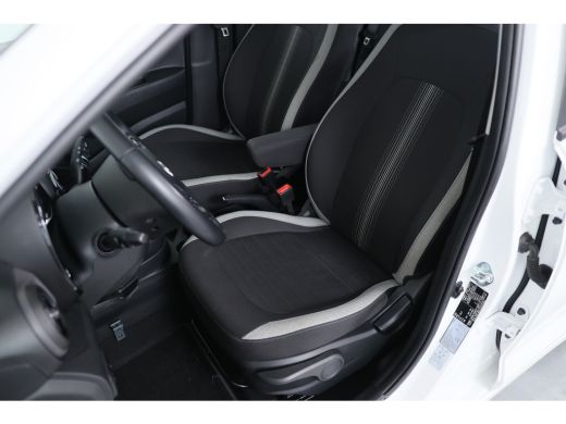 Hyundai i10 1.0 Comfort | Navi By App | Airco | Cruise Control | DAB | Bluetooth | Elektrische Ramen ActivLease financial lease