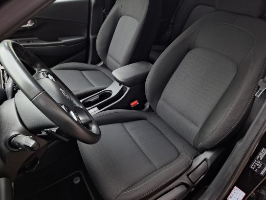 Hyundai Kona 1.6 GDI HEV Comfort | Achteruitrijcamera | Apple Carplay/Android Auto | Cruise control | Lichtmet... ActivLease financial lease