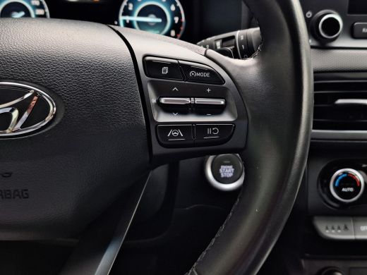 Hyundai Kona 1.6 GDI HEV Comfort | Achteruitrijcamera | Apple Carplay/Android Auto | Cruise control | Lichtmet... ActivLease financial lease