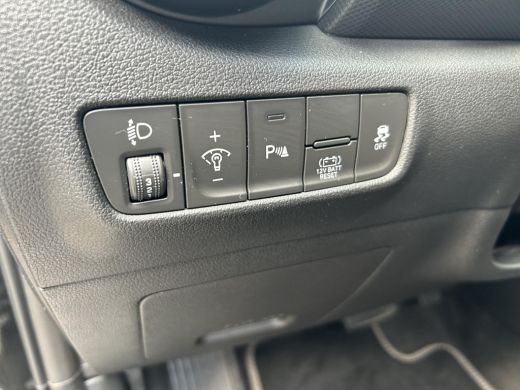 Hyundai Kona 1.6 GDI HEV Comfort Smart | Rijklaarprijs! | Apple Carplay/Android Auto | Keyless entry | Climate... ActivLease financial lease