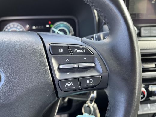 Hyundai Kona 1.6 GDI HEV Comfort Smart | Rijklaarprijs! | Navigatie | Apple carplay/Android Auto | Climate Con... ActivLease financial lease