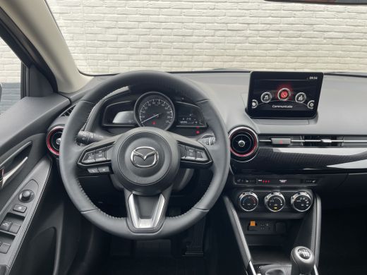 Mazda 2 1.5 e-SkyActiv-G 90 Homura | CarPlay | Camera | LED | DAB+ | Dodehoek | 16 inch ActivLease financial lease