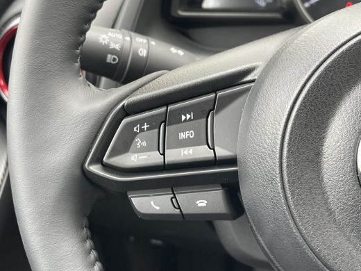 Mazda 2 1.5 e-SkyActiv-G 90 Homura | CarPlay | Camera | LED | DAB+ | Dodehoek | 16 inch ActivLease financial lease