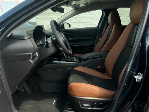 Mazda CX-30 2.0 e-SkyActiv-G M Hybrid Nagisa | 150pk | Camera | Leder | LED | Carplay | HUD ActivLease financial lease