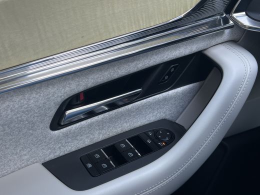 Mazda CX-60 2.5 e-SkyActiv PHEV Takumi | Trekhaak | Pano | BOMVOL! ActivLease financial lease