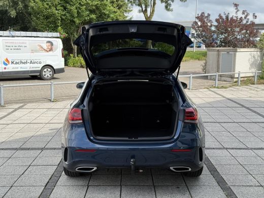 Mercedes-Benz A-Klasse 180 Aut. Sol. AMG Sport Sfeer Mood Light ActivLease financial lease